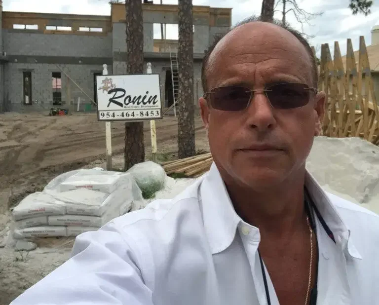 Ronin Development™ Luxury Home Builders