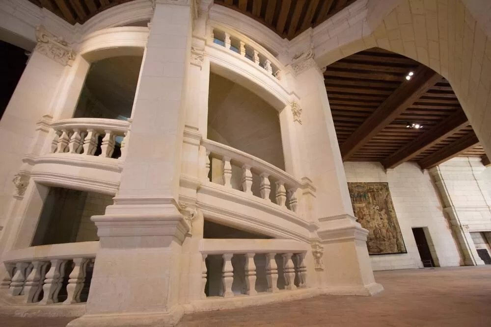 Leonardo da Vinci’s Double Helix Staircase at Château de Chambord: