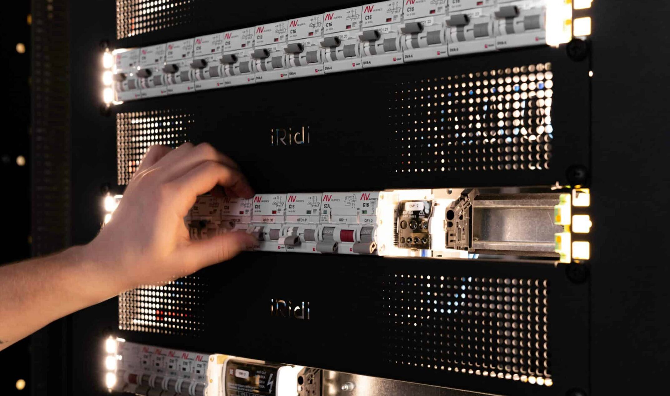 Advanced electrical and control infrastructure supporting smart systems in a luxury home